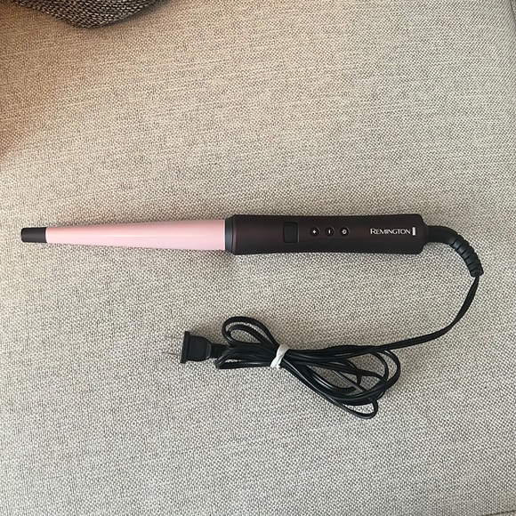 Remington Ceramic Conical Curling Wand - Picture 1 of 3